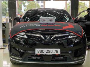 Nâng Cấp Ánh Sáng Cho VinFast VF8 Với Trợ Sáng Titan M20 Ultra