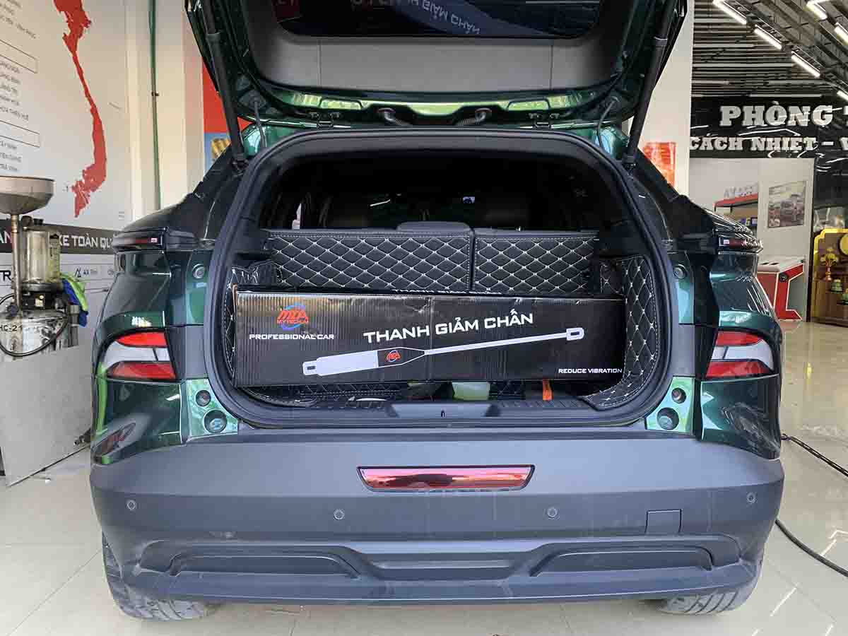 Lắp Thanh Giảm Chấn MTA Cho VinFast VF6