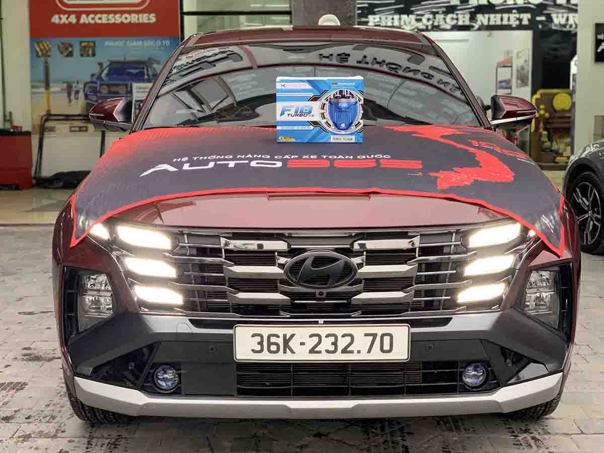 Nâng Cấp Ánh Sáng Cho Hyundai Tucson 2025 Với Bi Gầm X-Light F10 Turbo V2