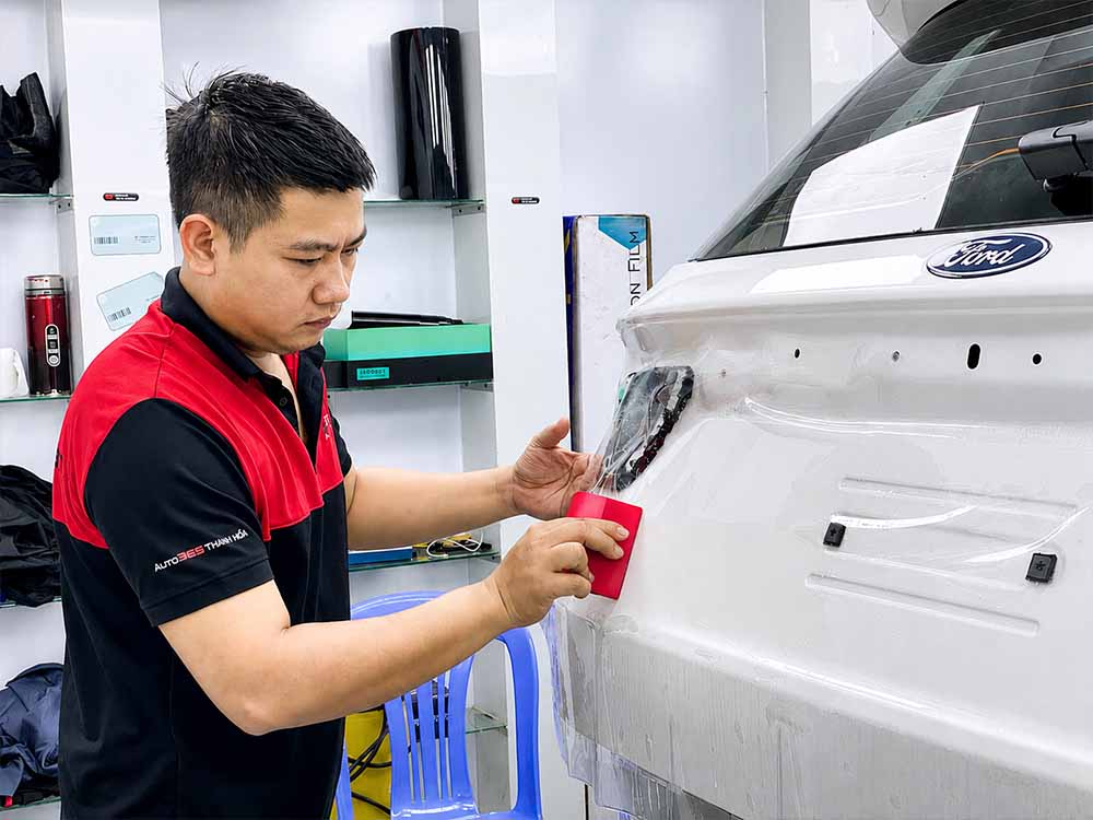 Dán PPF không ảnh hưởng đến lớp sơn zin