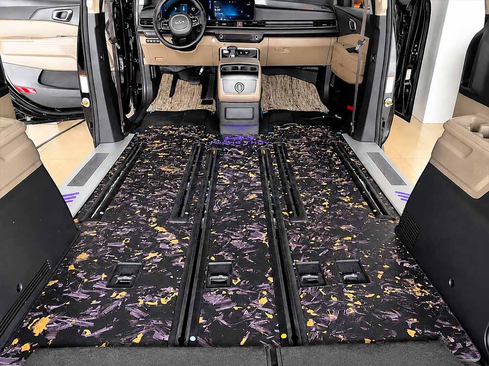Thảm sàn Carbon Kia Carnival 