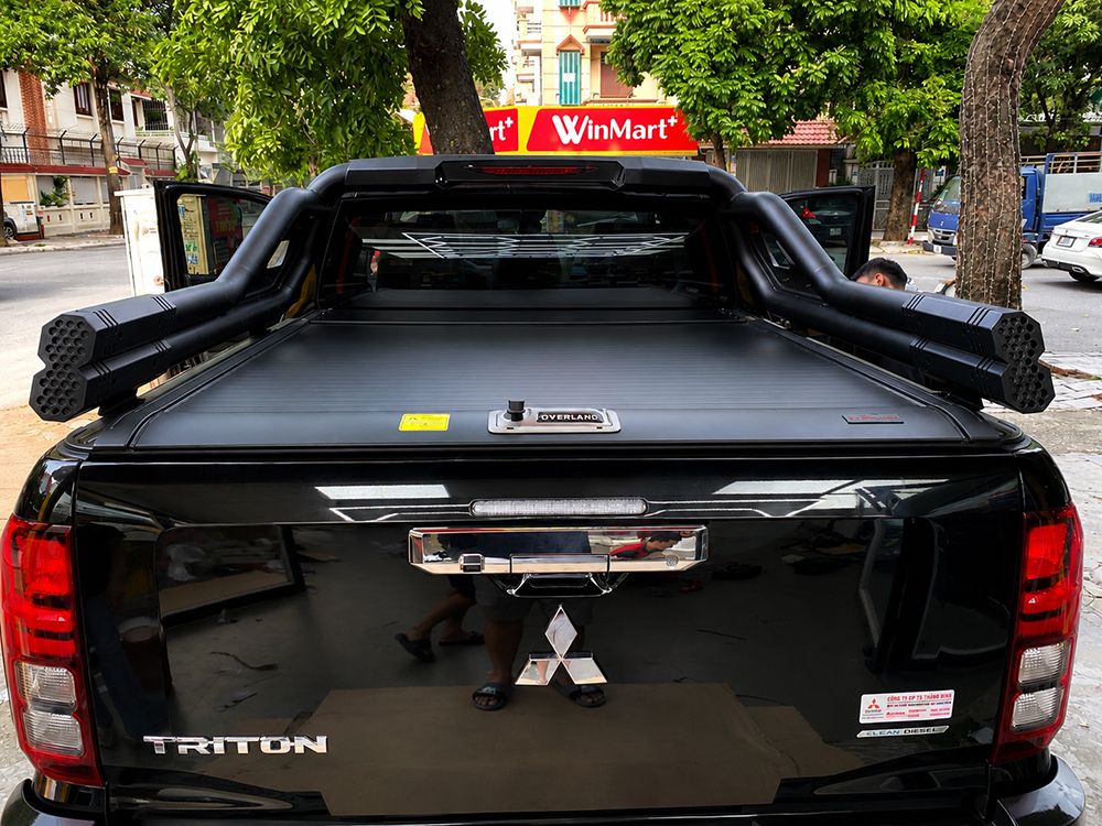 Nắp thùng Mitsubishi Triton 2026